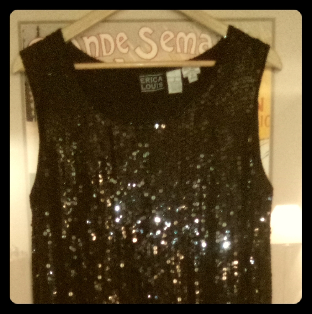 Erica Louis top